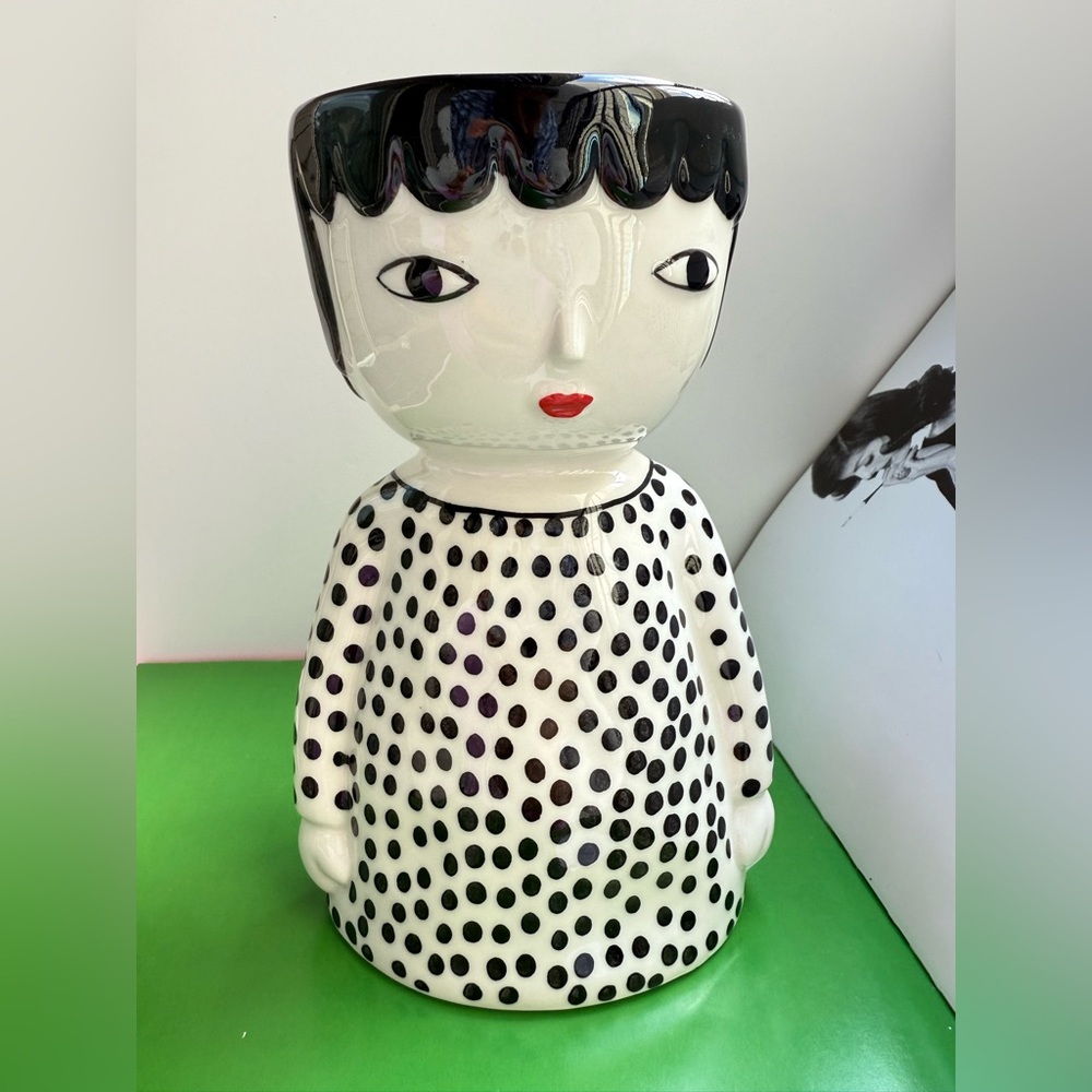 Anthropologie Kinska Melena Hand Painted Face Pot | Modern Ceramic Planter‎ - Picture 5 of 9